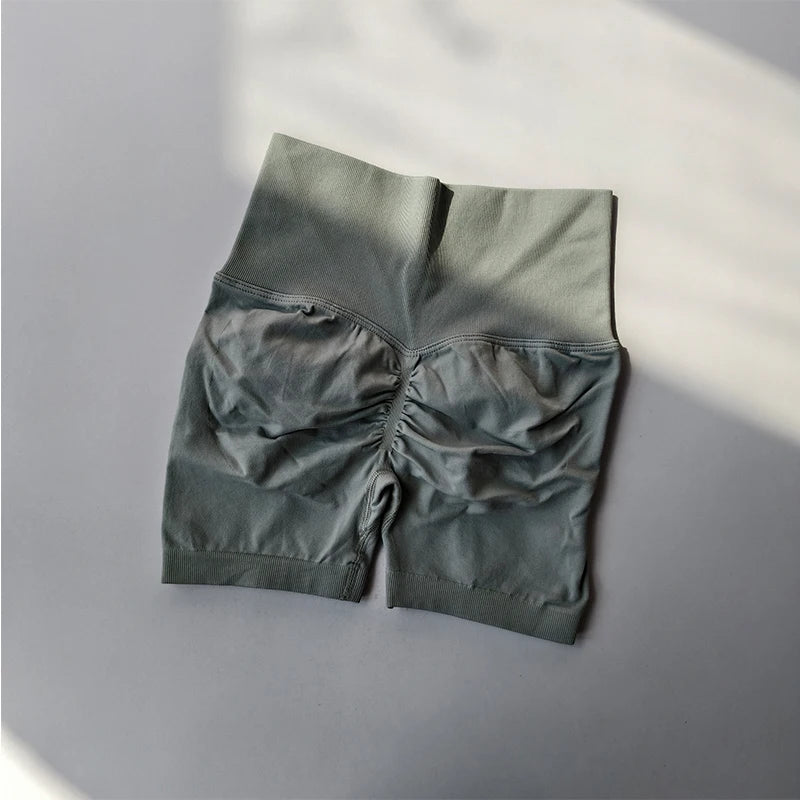 Bella Fit EXTREME SCRUNCH SHORTS