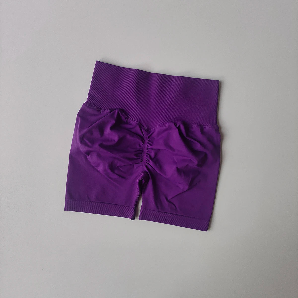 Bella Fit EXTREME SCRUNCH SHORTS